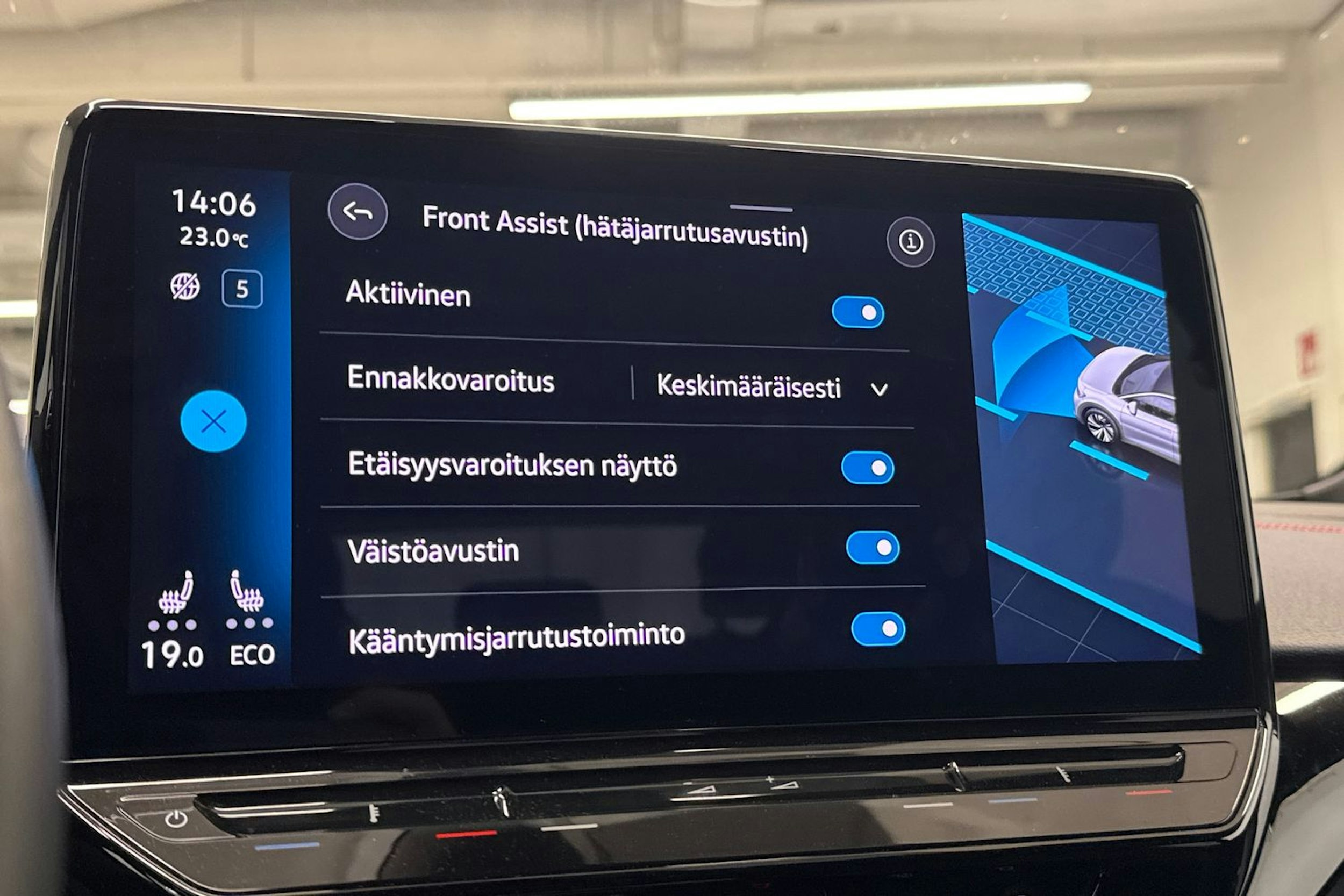 musta Volkswagen ID.5 2022 kuva 27.