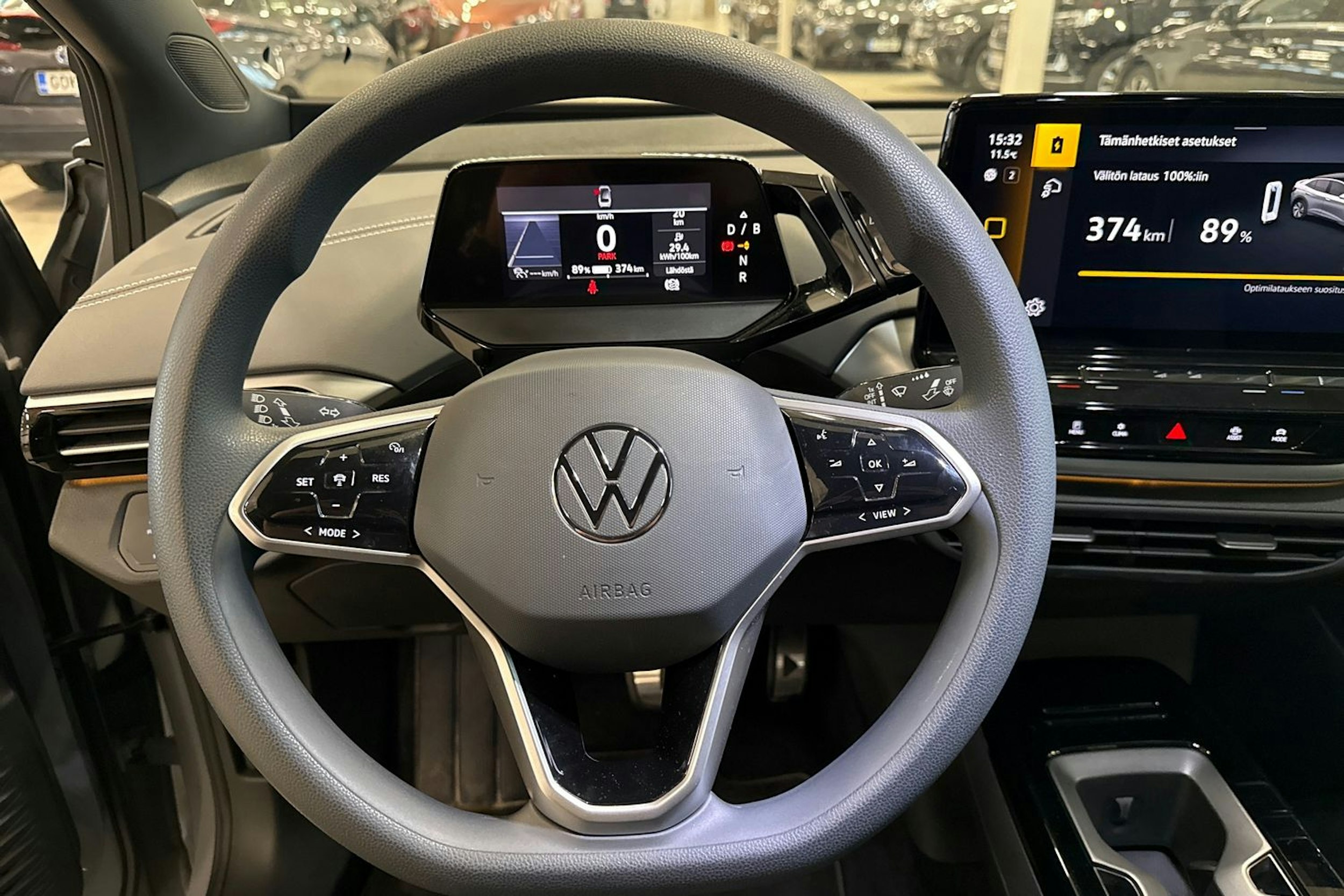harmaa Volkswagen ID.5 2022 kuva 16.