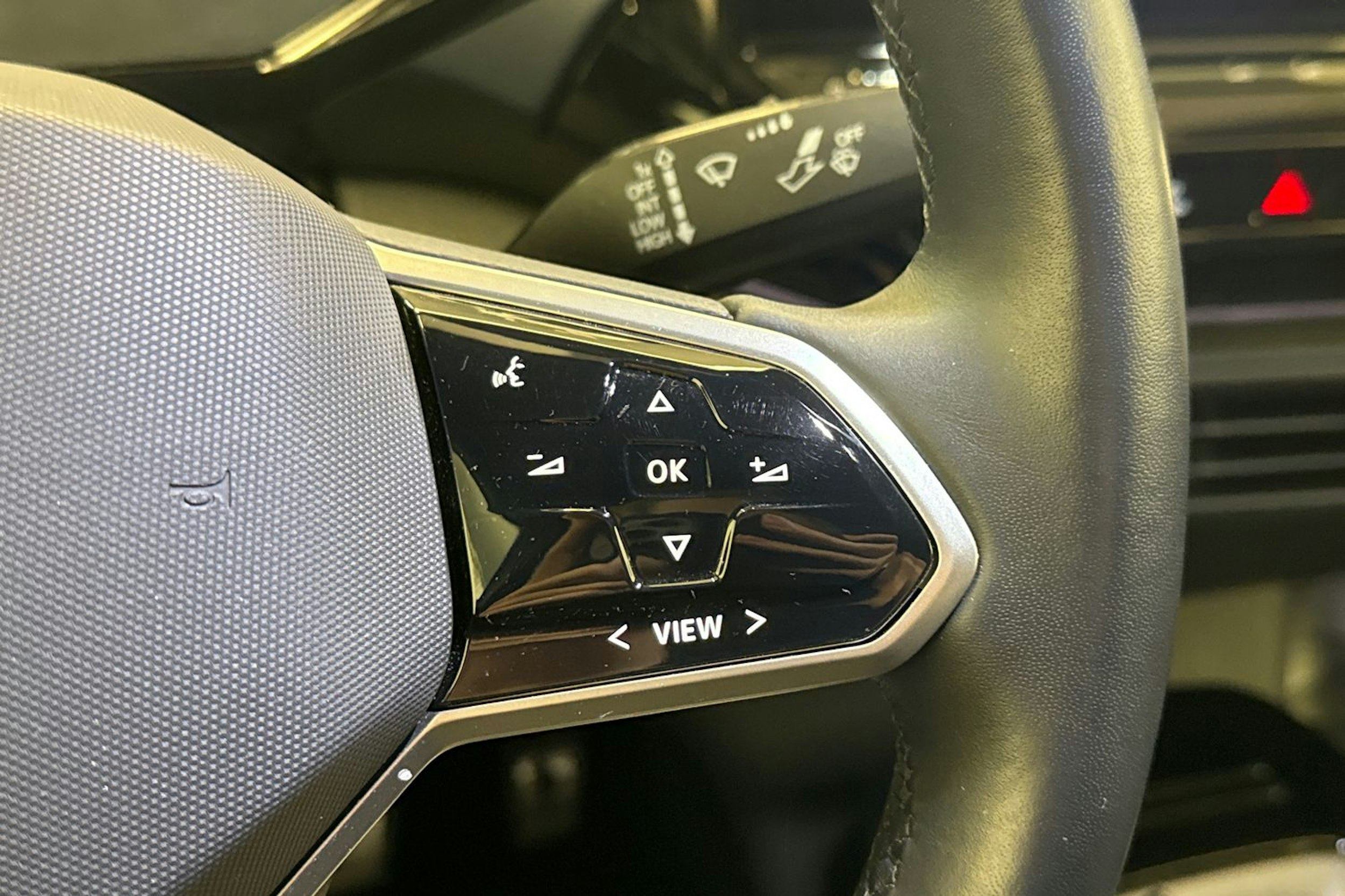 harmaa Volkswagen ID.5 2022 kuva 16.