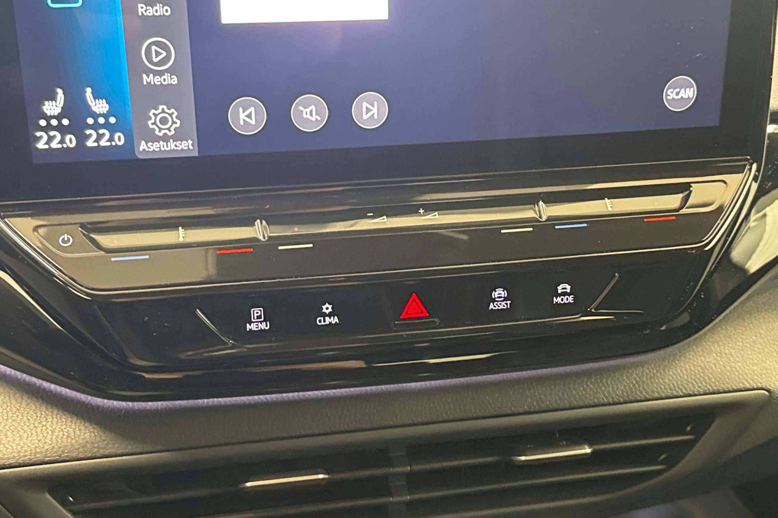 harmaa Volkswagen ID.5 2022 kuva 18.