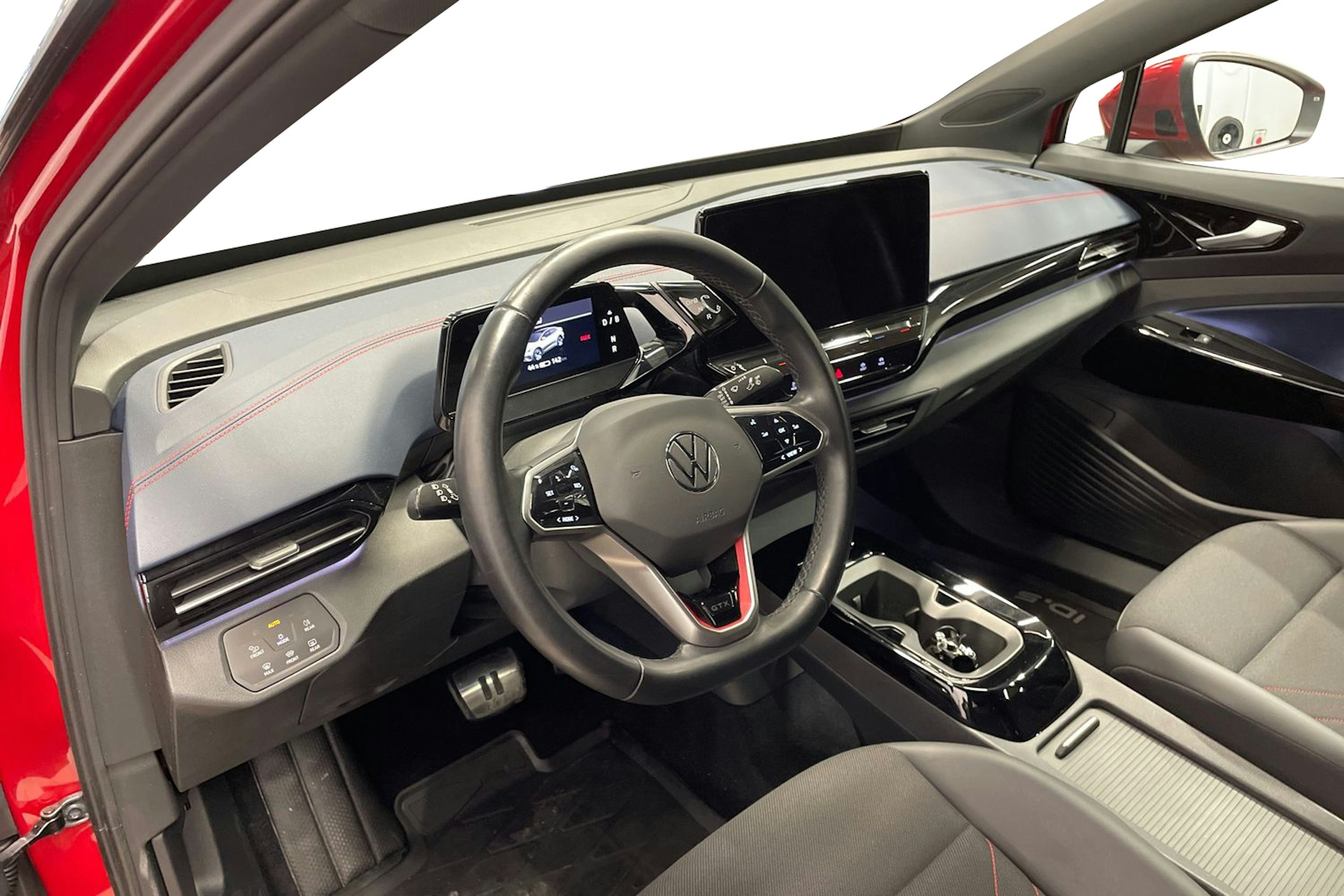 Punainen Volkswagen ID.5 2022 kuva 7.