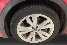 Punainen Volkswagen ID.5 2022 kuva 11.