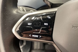 Punainen Volkswagen ID.5 2022 kuva 16.