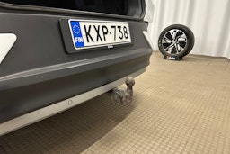 valkoinen Volkswagen ID.5 2022 kuva 27.