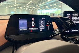 punainen Volkswagen ID.5 2022 kuva 17.
