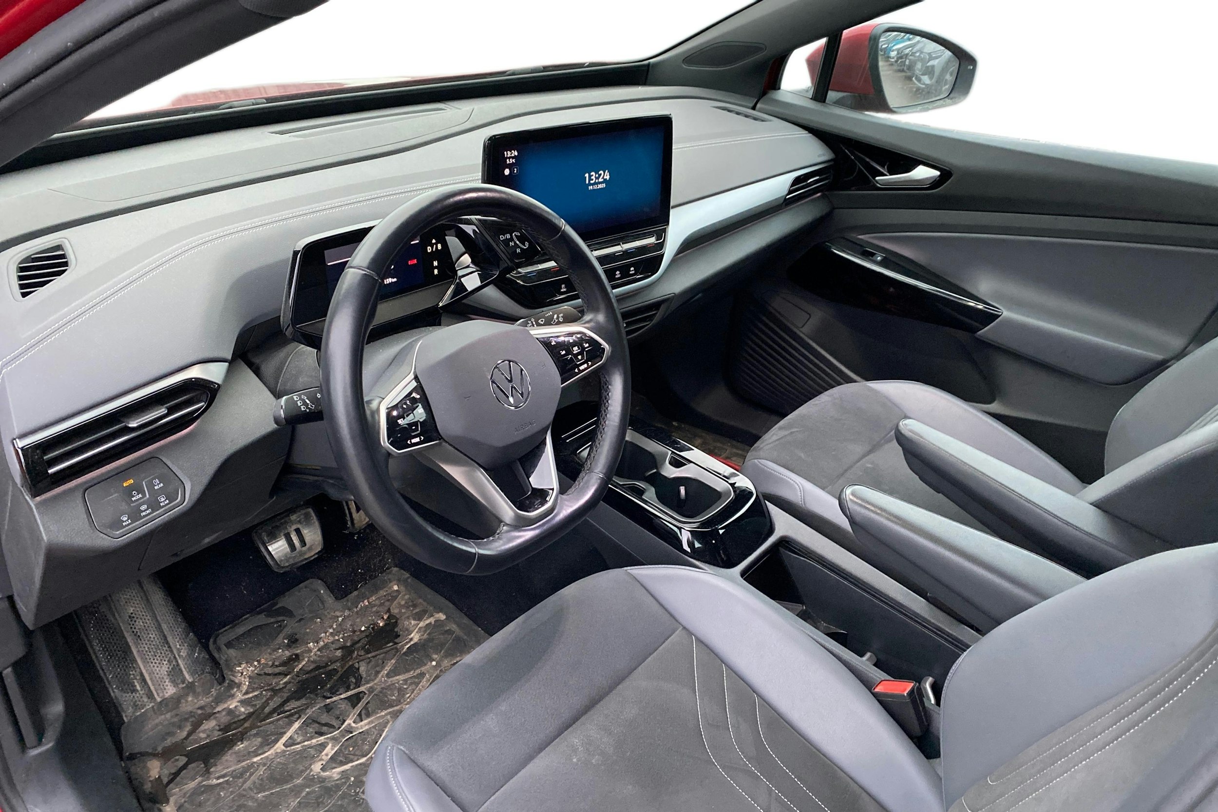 punainen Volkswagen ID.5 2022 kuva 3.