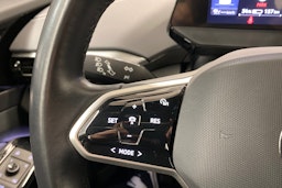 punainen Volkswagen ID.5 2023 kuva 14.