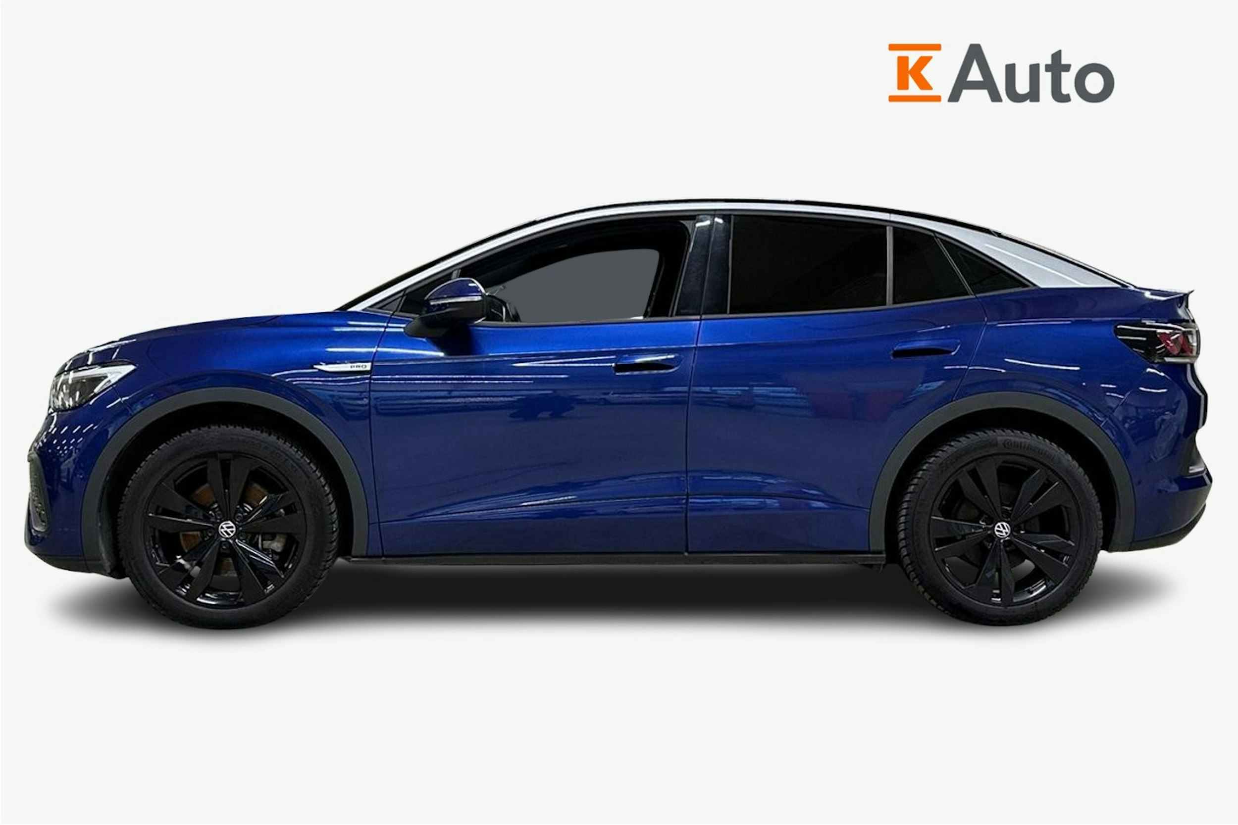 sininen Volkswagen ID.5 2022 kuva 6.