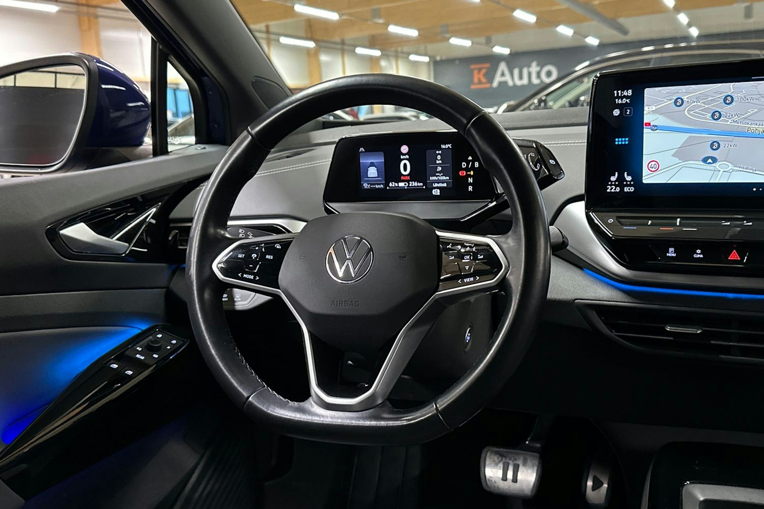 sininen Volkswagen ID.5 2022 kuva 23.