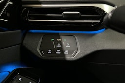 sininen Volkswagen ID.5 2022 kuva 27.