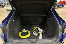 sininen Volkswagen ID.5 2022 kuva 29.