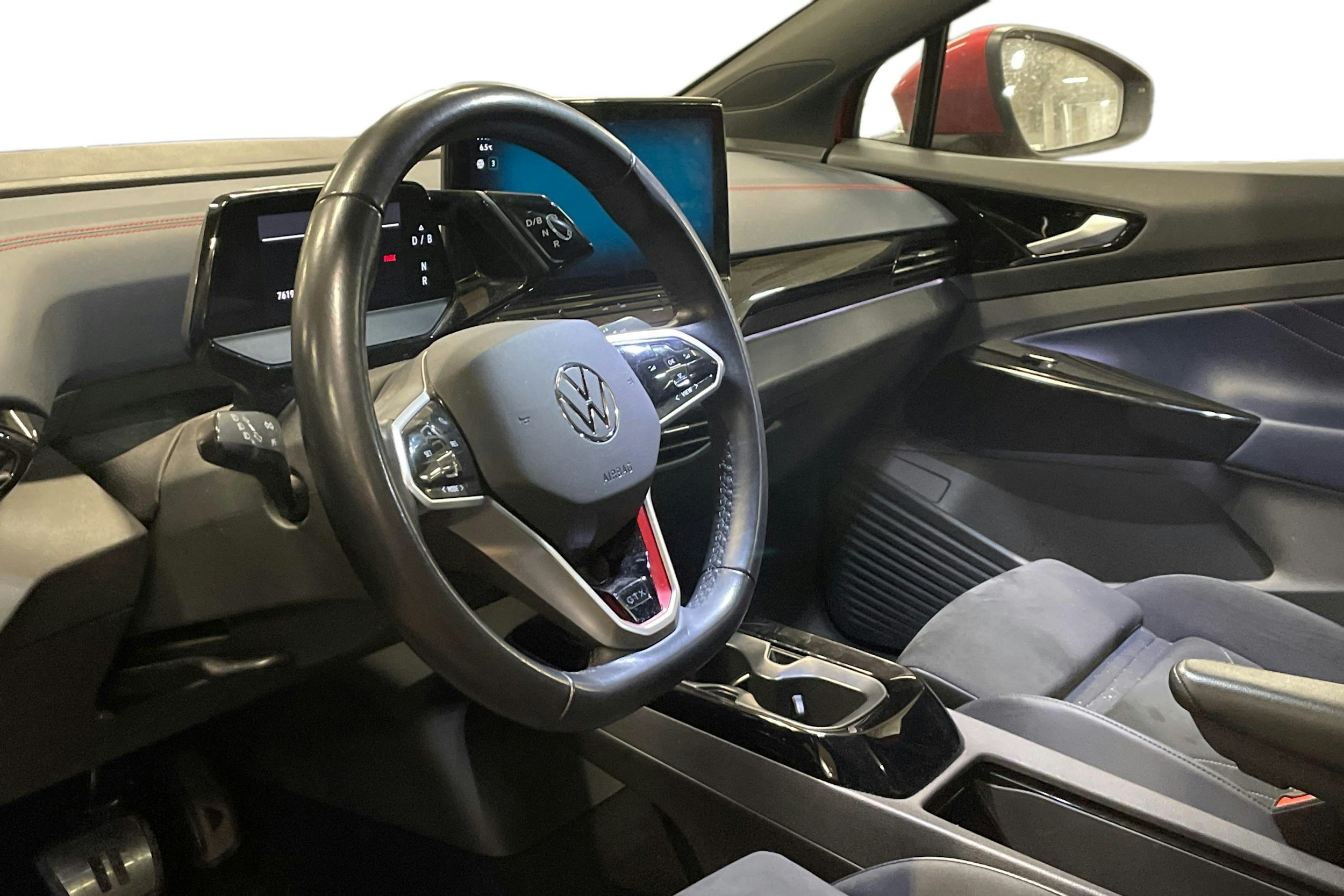 punainen Volkswagen ID.5 2022 kuva 3.