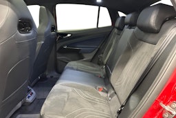 punainen Volkswagen ID.5 2022 kuva 10.