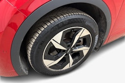 punainen Volkswagen ID.5 2022 kuva 11.