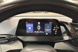 punainen Volkswagen ID.5 2022 kuva 16.