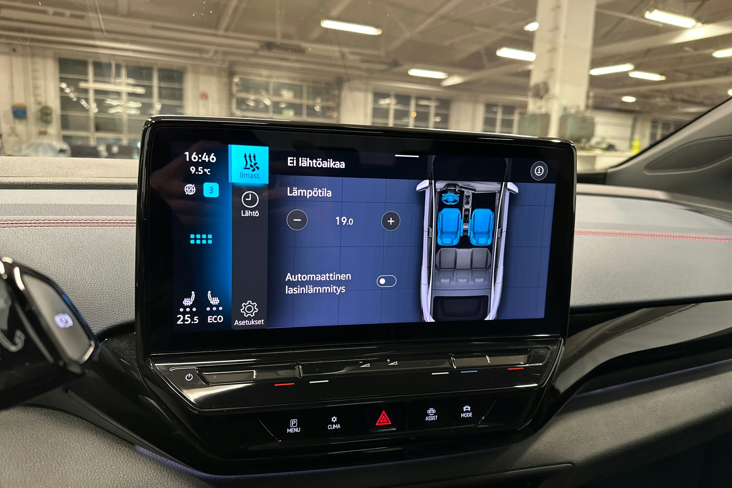 punainen Volkswagen ID.5 2022 kuva 22.