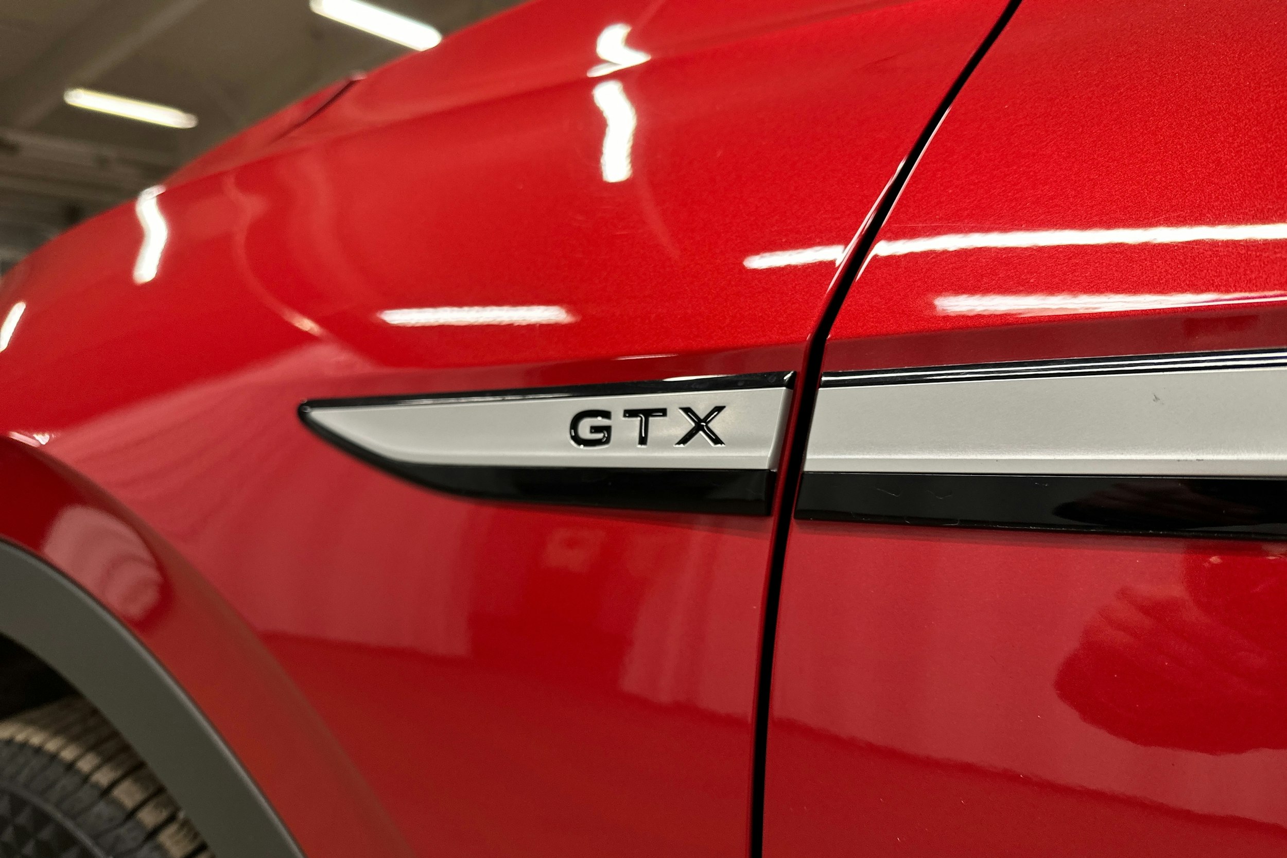 punainen Volkswagen ID.5 2022 kuva 32.