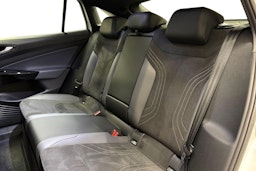 valkoinen Volkswagen ID.5 2022 kuva 8.