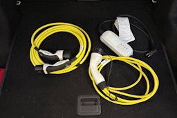 valkoinen Volkswagen ID.5 2022 kuva 15.