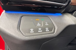 punainen Volkswagen ID.5 2023 kuva 18.