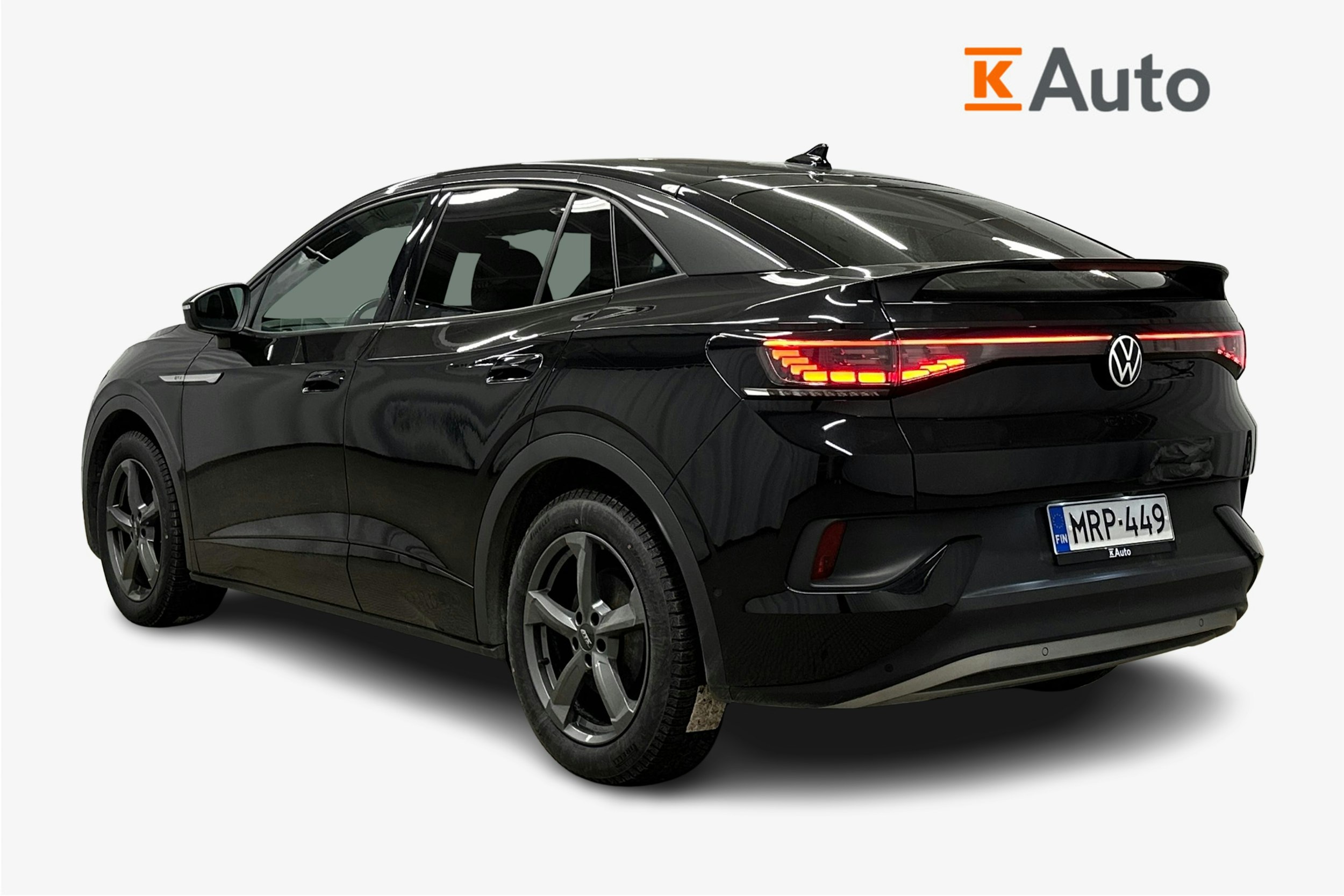 musta Volkswagen ID.5 2022 kuva 2.