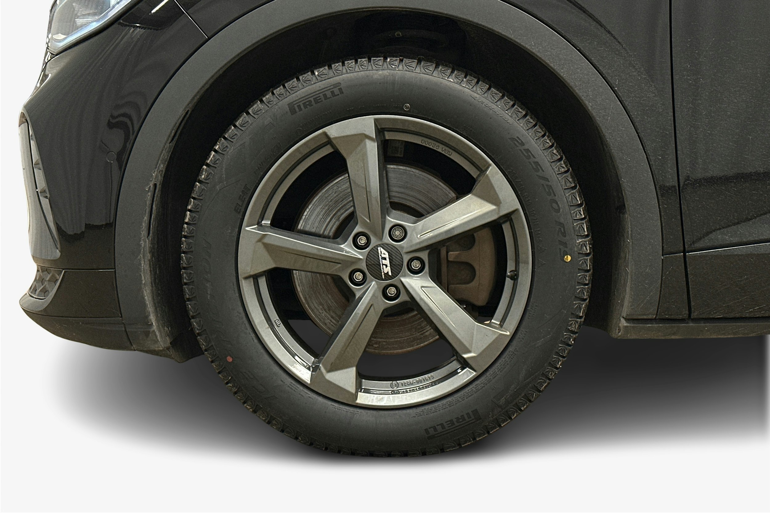 musta Volkswagen ID.5 2022 kuva 11.