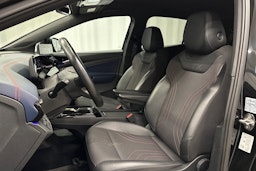 musta Volkswagen ID.5 2022 kuva 17.