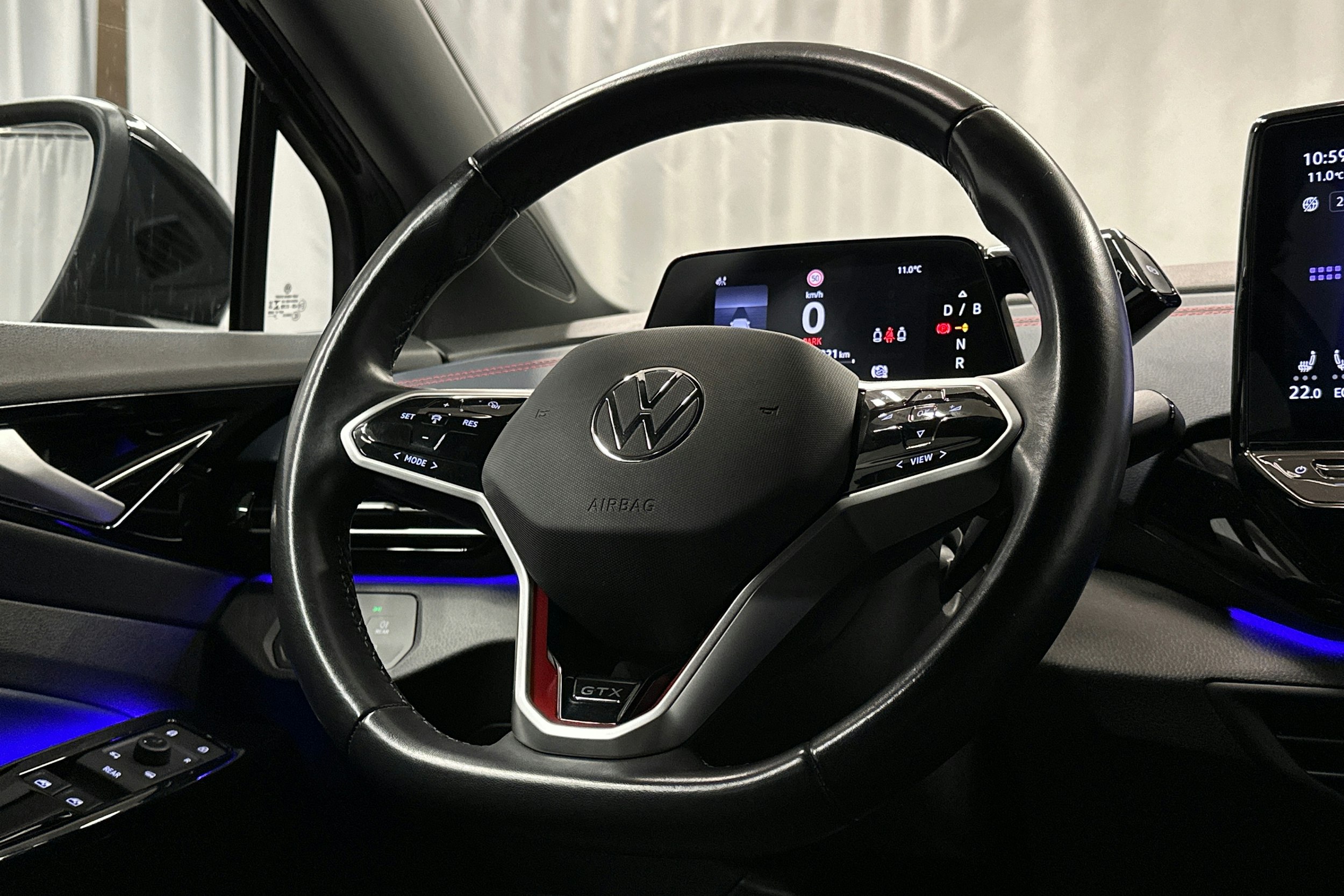 musta Volkswagen ID.5 2022 kuva 18.