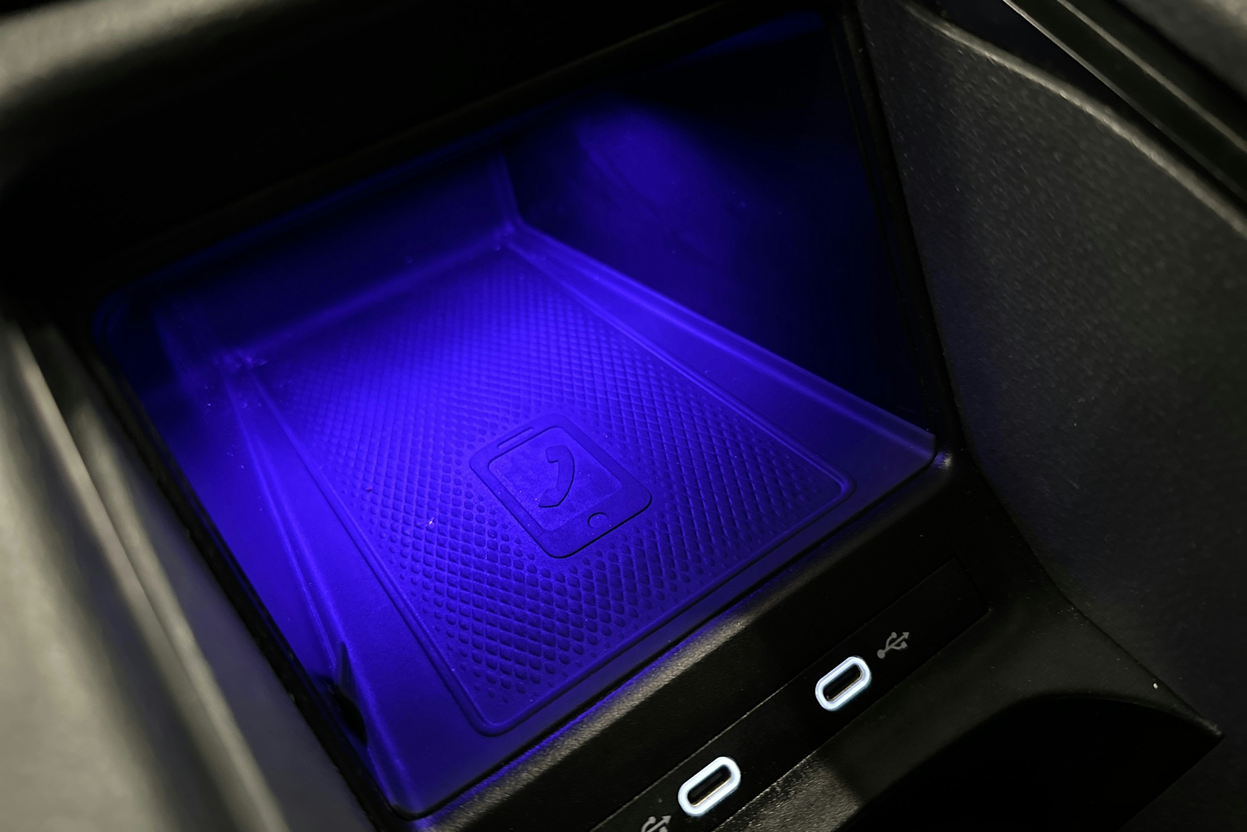 musta Volkswagen ID.5 2022 kuva 29.