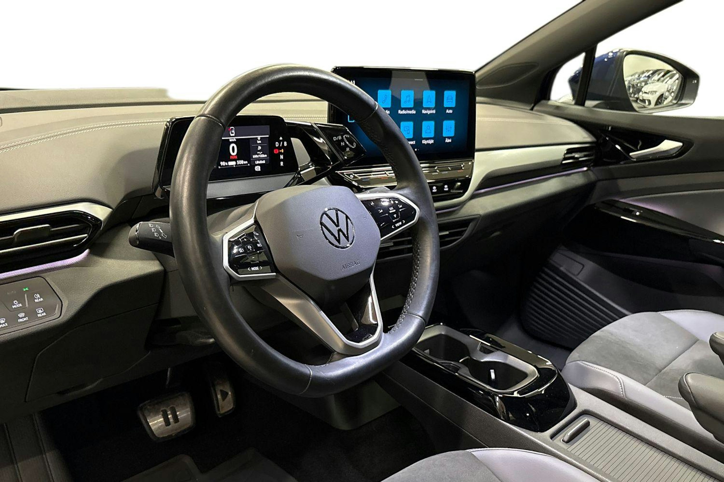 sininen Volkswagen ID.5 2022 kuva 7.