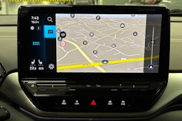 sininen Volkswagen ID.5 2022 kuva 15.