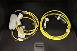 sininen Volkswagen ID.5 2022 kuva 18.