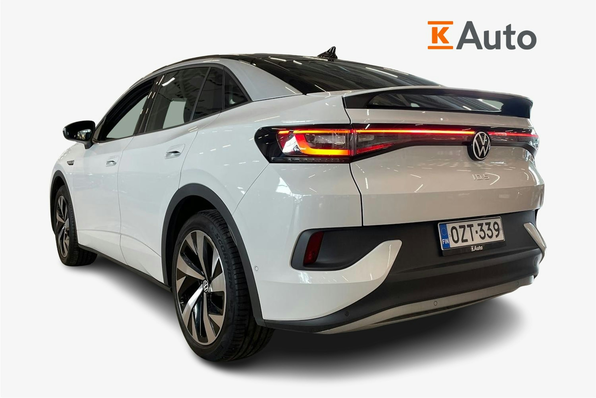 valkoinen Volkswagen ID.5 2022 kuva 2.