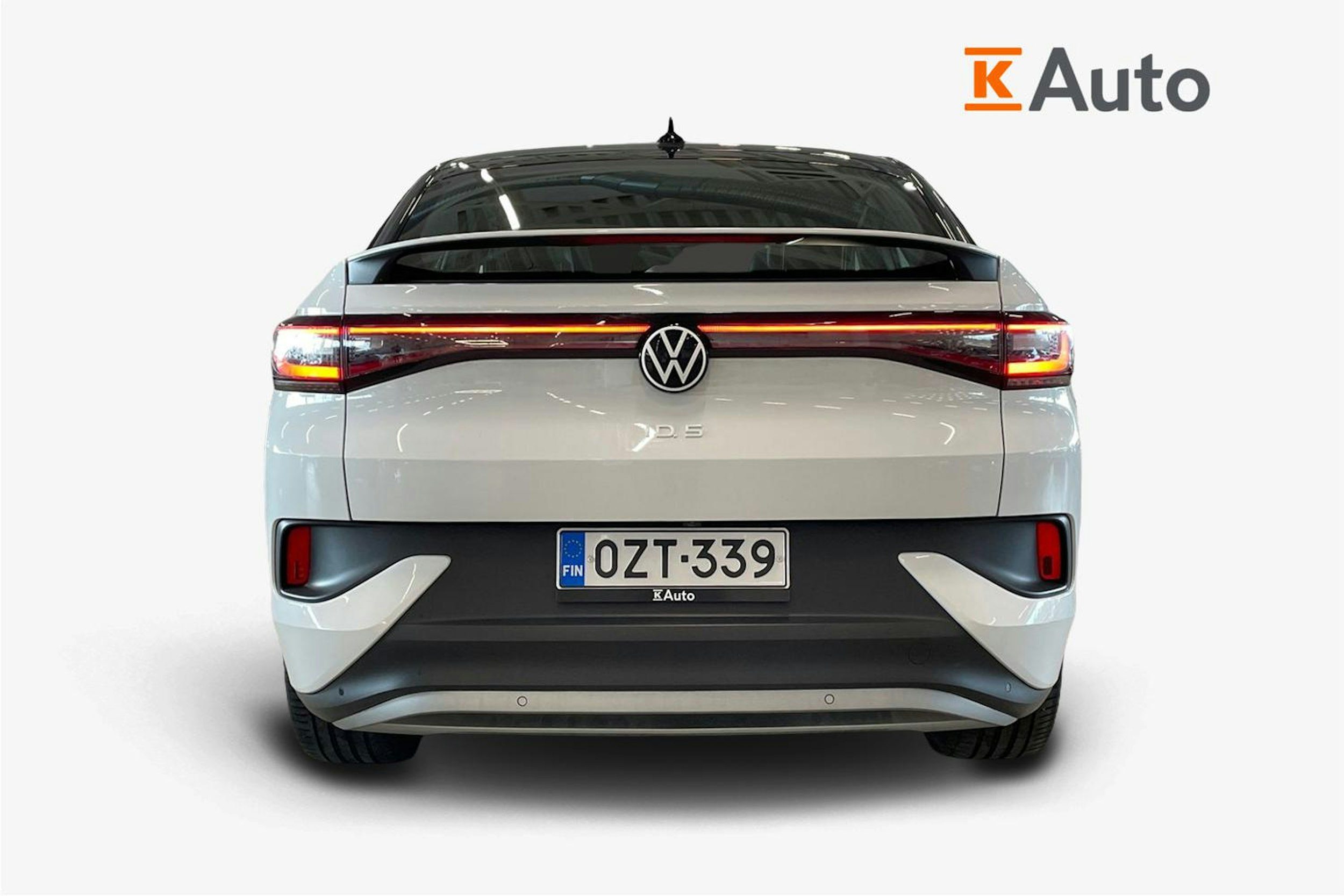 valkoinen Volkswagen ID.5 2022 kuva 3.