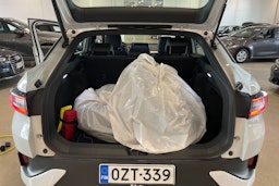 valkoinen Volkswagen ID.5 2022 kuva 35.
