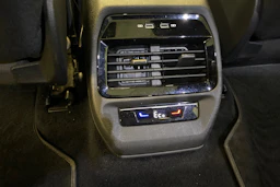 musta Volkswagen ID.5 2022 kuva 16.