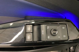 musta Volkswagen ID.5 2022 kuva 18.