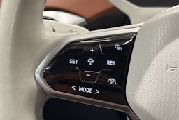 valkoinen Volkswagen ID.5 2022 kuva 15.