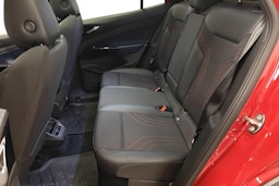punainen Volkswagen ID.5 2022 kuva 10.