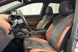 sininen Volkswagen ID.5 2022 kuva 14.