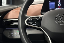 sininen Volkswagen ID.5 2022 kuva 20.