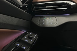 sininen Volkswagen ID.5 2022 kuva 17.