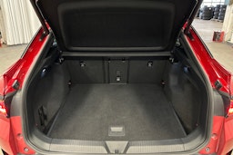 punainen Volkswagen ID.5 2022 kuva 14.