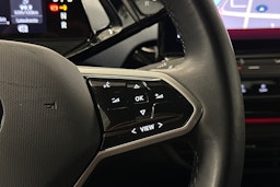 punainen Volkswagen ID.5 2022 kuva 20.