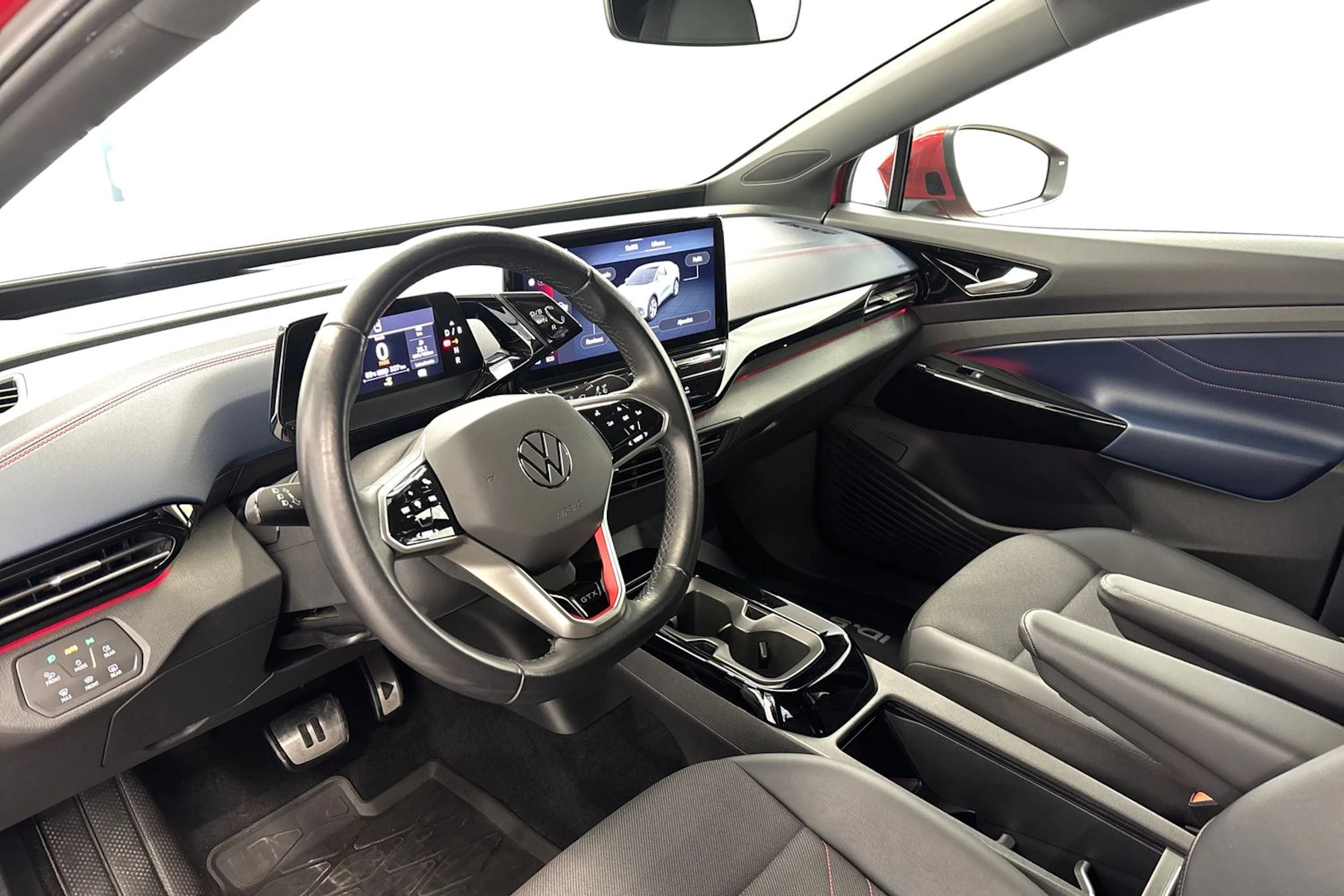 punainen Volkswagen ID.5 2022 kuva 37.