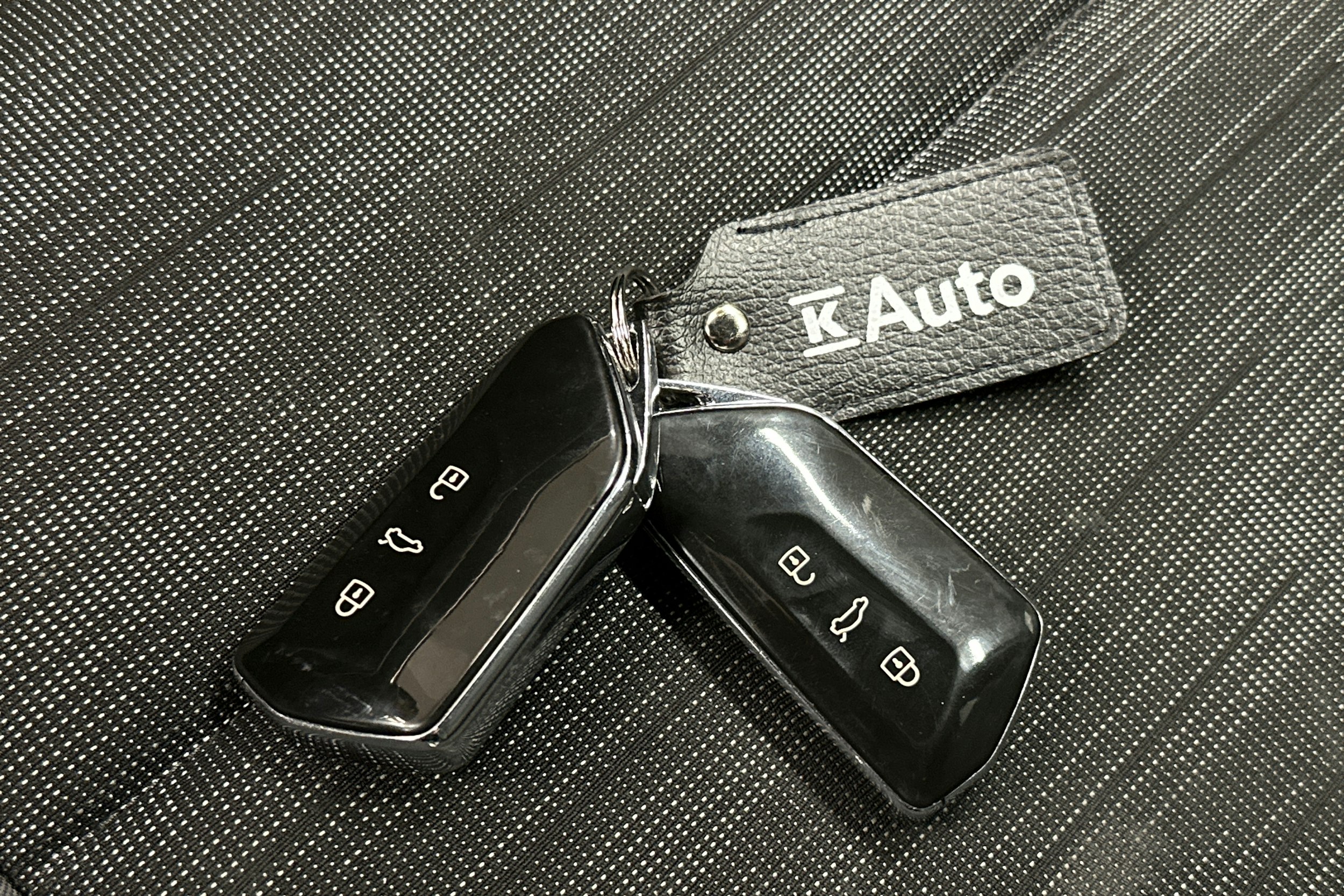 musta Volkswagen ID.5 2022 kuva 27.