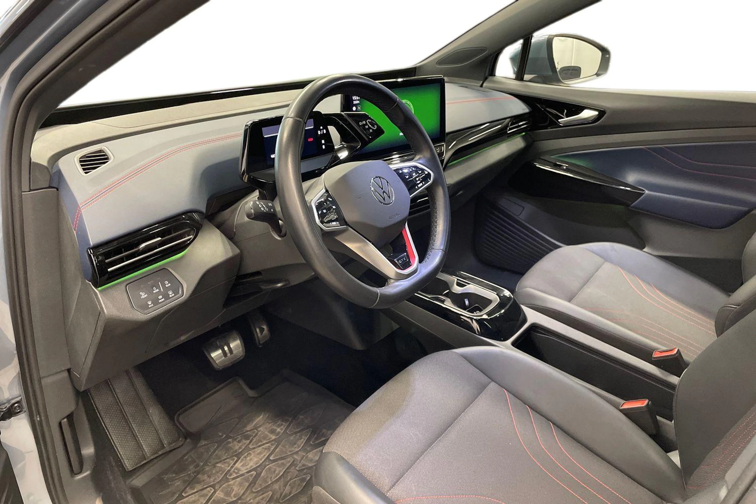 Sininen Volkswagen ID.5 2022 kuva 8.