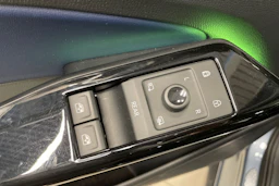 Sininen Volkswagen ID.5 2022 kuva 17.