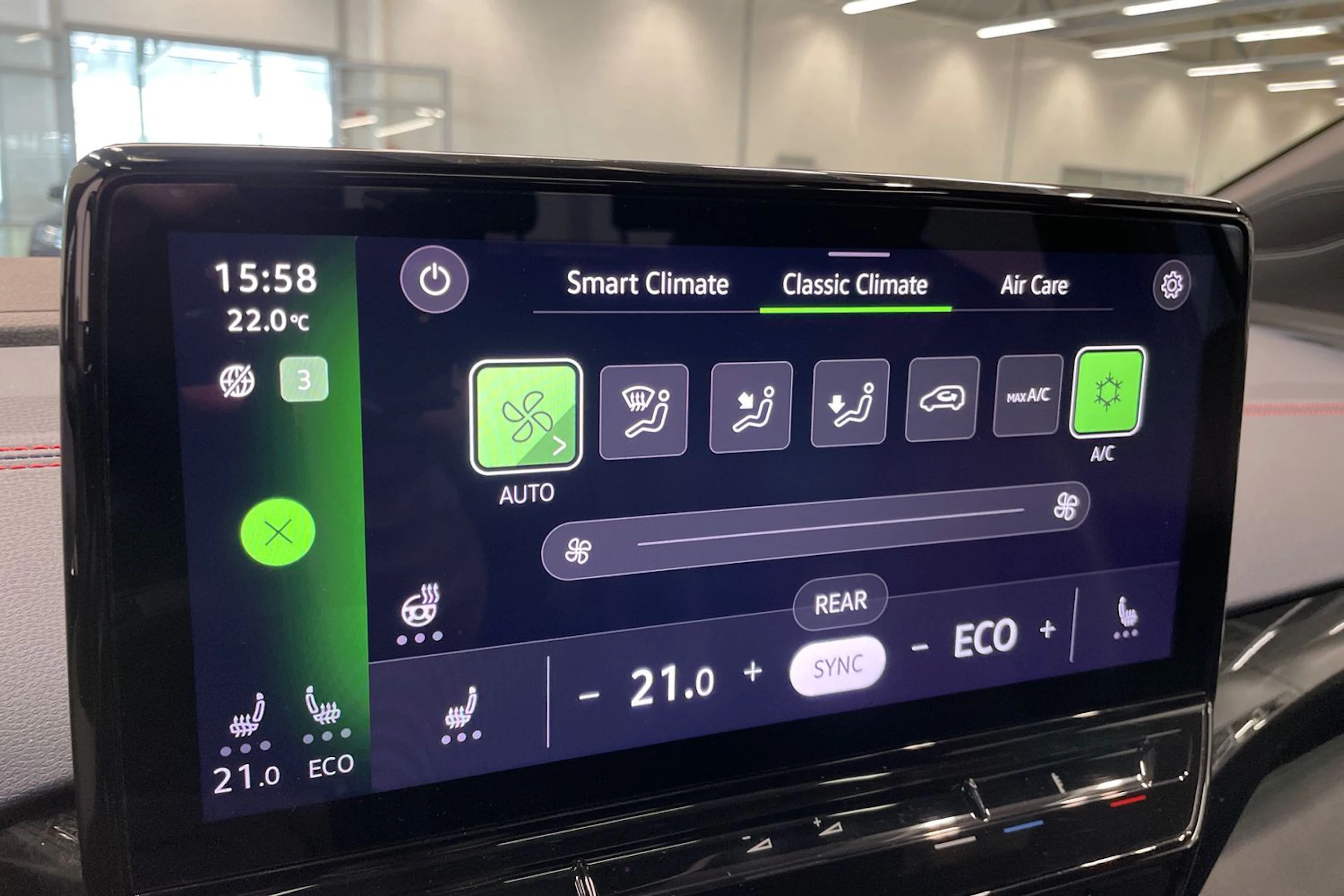 Sininen Volkswagen ID.5 2022 kuva 34.