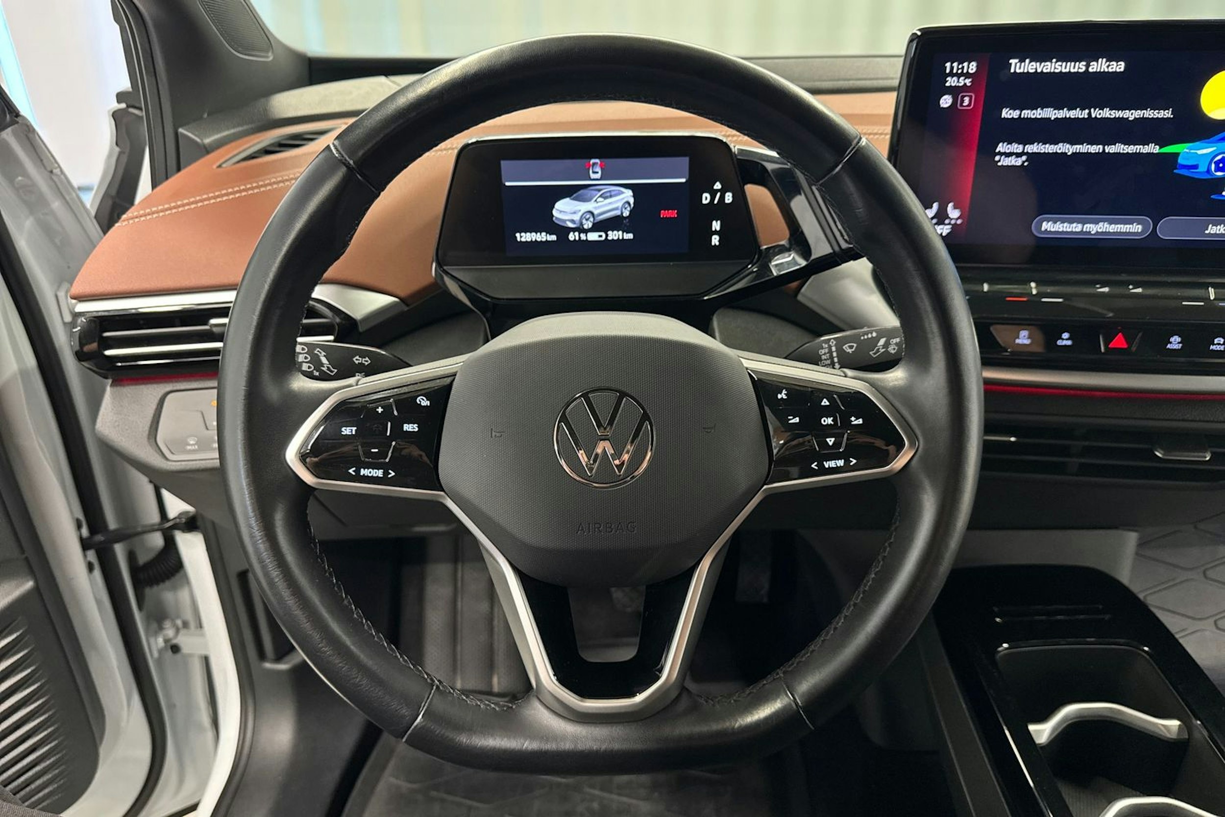 valkoinen Volkswagen ID.5 2022 kuva 14.